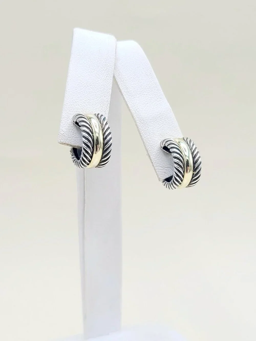 David Yurman Cable Classic Hoop Earrings w/ 14K Yellow Gold - RARE - Picture 2 of 8